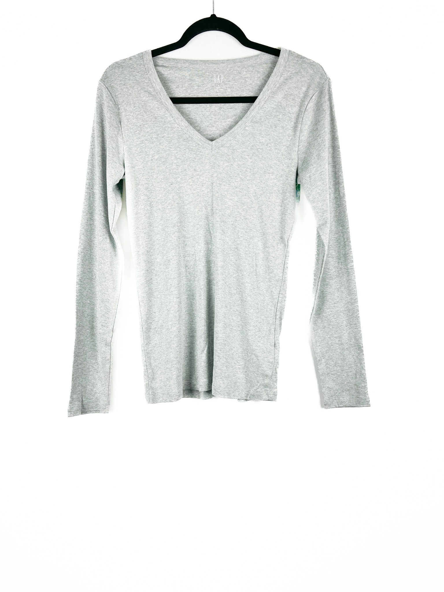 Blusa -Manga -Longa- Gola- V -CINZA - Tamanho -M - GAP - Repeat-poa (1)